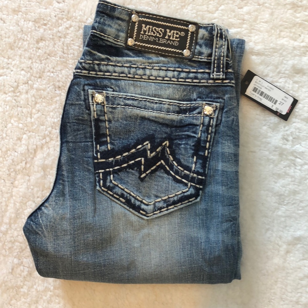 $99 NWT Miss Me Boot Cut 27/34 JD1035B MK182